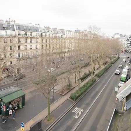 Parisien Face Metro Pigalle - 9 - 2p Appartamento Parigi