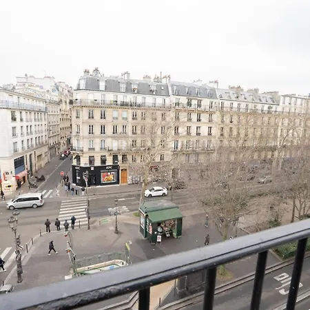 Parisien Face Metro Pigalle - 9 - 2p Appartamento